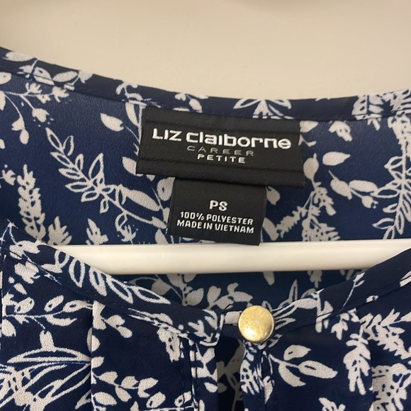 Liz Claiborne Blue Floral Business Casual Blouse - Picture 3 of 3